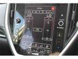 オートエアコン付です。簡単操作で快適に車内温度をコントロールします。