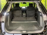 普段のお買い物や通勤、送迎等に十分な荷室スペースを確保しております。セカンドシートを倒すと、大きな荷物の積載も可能です♪