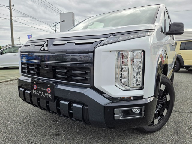 デリカD:5 2.2 P 4WD 新車未登録
