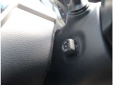 お車のご納車は待ち遠しいもの。1日でも早くご納車が出来るよう、整備拠点と販売店を結ぶ輸送ラインを確立しております。