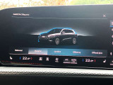Audiドライブセレクト&hellip;走りの特性をシーンや走行状況、好みに合わせて選択することができます。パワーステアリングのアシスト量、エンジンとギアチェンジの特性の設定を変更可能です。