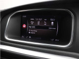 MY CARは、City Safety、ロックおよびアラーム、自動ファン速度、時計の設定など、車両の多くの機能を設定するためのメニューソースです。