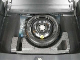 スペアタイヤ付きです!車に常時装備することで、もしもの時の備えとしてすごく安心です♪