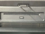 ETC車載器です!高速道路の料金所で慌てて小銭を探すことも無くなります。キャッシュレスでスイスイ、ストレスフリー♪