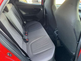ゆとりある広々とした車内空間はドライブを始め買い物やレジャーなど幅広く活躍します 一人でもみんなとでもお出かけを楽しみましょう!
