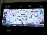 ナビゲーション装備。多彩な機能で快適ドライブをアシスト。オーディオ機能も充実していますね。