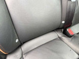 後部座席にはISOFIXが装備されておりますので、小さいお子様用のチャイルドシートも安全に装着できます。