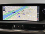 G-Link契約でご利用いただけるセンター通信型のナビ機能「コネクティッドナビ」を装備。従来のナビゲーションよりもリアルタイムな情報提供を可能にしました。