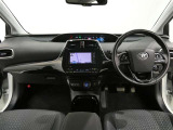 見通しのよいすっきりとした視界で、誰でも運転しやすいです。運転のしやすさは疲れにくさにも繋がりますよ♪