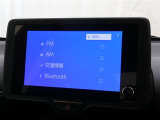 話題のディスプレイオーディオ装着。Bluetooth接続、ラジオチューナー、USB端子等、お気に入りのメディアを再生すれば車内は、まるで貴方専用のオーディオルームです。