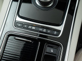 全国登録・納車可能でございます。ご自宅や勤務先などの指定先までお運びしますので遠方の方でもお任せください。