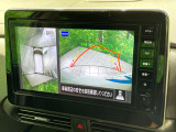 【アラウンドビューモニター】専用のカメラにより、上から見下ろしたような視点で360度クルマの周囲を確認することができます☆死角部分も確認しやすく、狭い場所での切り返しや駐車もスムーズに行えます。