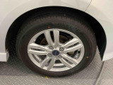 納車前にはプロのメカニックが点検、整備を行いますので安心してお乗り頂けます!!