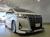 明るくて消費電力も少ないLEDヘッドライトです。