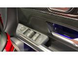 弊社は東京都内に新車ショールームを5ヶ所、認定中古車センターを2ヶ所、豊島区にサービスセンターを1ヶ所と、埼玉県所沢市に板金塗装センターを展開しております。