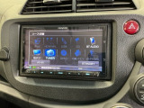 ドライブの必需品。見やすい・使いやすいメモリーナビを搭載。Bluetooth機能もついているのでお持ちのスマートフォンと連携させて、さらに便利に利用が可能です。