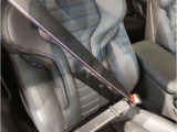 【エアバック】BMWのエアバックやその他の安全装備は、互いに補完しあう事で徹底した安全性を貫きます。万一の事故の際にそれぞれ最適な保護を提供してくれます!