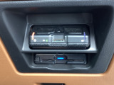 車載器本体埋込式でスマートに収納されております。セットアップを実施する事でご利用頂けます。