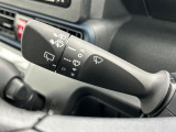 車検・点検・整備等、当社の整備工場にて責任を持って行います。ご購入から末永くカーライフをサポートさせていただきます。安心のダイハツディーラーの整備工場にお任せください。