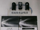 スマートキー&エンジンスターター付。取扱説明書とメンテナンスノートもあります☆品質評価シート付いてます!トヨタ認定中古車ライト!!
