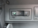 ETC車載機付きでECOでスムーズに高速道路に乗れます。
