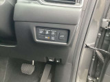 安全装備は、現車を見ながらご説明させていただきますと、解りやすいと思います。お気軽にお尋ねください。