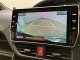 バックカメラが付いているので後方確認が非常にしやすいです。今や運転初心者も熟練者も必須装備!ついていて損はないですね♪