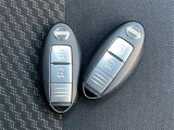 ◆◆◆インテリジェントキーです。リクエストスイッチを押すだけでロックを開閉できます。キーを取り出す必要がなく荷物を持っているときなど便利です。