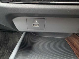 運転席充電ポート