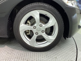 純正アルミホイール☆Honda車にぴったりなデザインです。