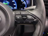 前方を走行する車両と自動的に一定の車間距離を保ちながら走行することができるレーダークルーズコントロールを装備。長距離ドライブの疲労を軽減してくれます。