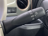 車外の明るさによって自動で点灯・消灯するオートライト