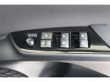 ☆もちろんパワーウィンドウ付きです。オート機能、ウインドロック機能もついています。