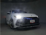 高輝度で点灯速度が速いLEDヘッドライト装備!LEDの明るい光が走行中の視界の確保をサポートして、夜のドライブがより楽しく安全に運転できます♪