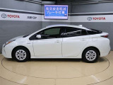 ☆買った後も安心☆ 納車日から1年間・走行距離無制限の保証付き!弊社大阪府下18ヶ所のサービス工場保有。もちろん全国トヨタグループ約4,500ヶ所のサービス工場でもサポートだから買った後も安心♪