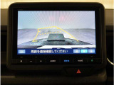 バックガイドモニターで、後方を確認しながら安心して駐車することができます。運転初心者も熟練者も必須の機能ですよ!