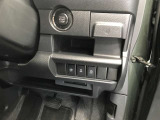 当店3階PDIセンターによる室内ルームクリーニング・除菌を全車に実施!オプションにてボディーコーティングも格安で施工致します★