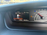 保証につきましては、ディーラー保証、もしくは社外保証をご準備いたしております。※保証対象外車両もございます。また、延長保証に別途費用がかかります。あらかじめご了承くださいませ。