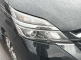 【オートライト】車外の明るさを検知して、自動的にヘッドライトを点灯してくれます♪トンネルを走行する際にも、自動的に点灯してくれて便利な装備の1つです♪