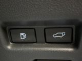 【パワーバックドア】スマートキーや運転席のボタンを押すだけでリアゲートが自動で開閉します!荷物を持っている時や、高い位置にあるバックドアを閉める際に便利な機能です♪
