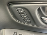 シートメモリー機能付きの電動シートで、異なったシートポジションを記憶させておくことが出来ます!