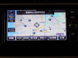 純正ナビを装備。タッチパネル式で使いやすく、お出かけもラクラクです。