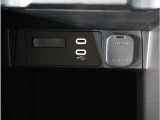 【USB接続】USB接続も可能です。スマホと連動して音楽も再生可能です。