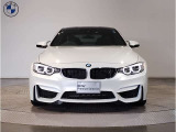 【キドニーグリル】BMWは約90年もの間、ほぼ全ての車両にひと目でBMWだと分かるこの特徴的なフロントグリルが備えられ、デザイン・アイコンとして親しまれてきました。