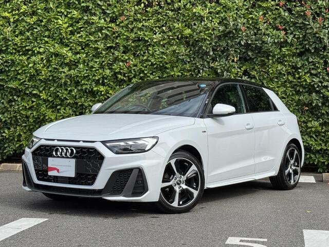 A1スポーツバック 25 TFSI Sライン 