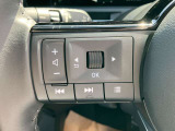 ハンドル左側 便利なナビの操作スイッチ。運転中でも、ハンドルから手を放さずに操作できるので、安全です!