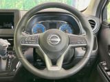 【ステアリングスイッチ】運転中、前方から目線をそらすことなく、オーディオ等の操作が可能な便利機能!安心&快適なドライブを演出してくれます♪
