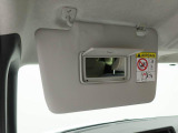 お車の点検・車検の案内やその後の調子伺いなど、担当スタッフがフォローさせて頂きます。