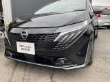 LEDヘッドライトハイビームアシスト機能付です。前方検知用カメラで、先行車や対向車のライト、道路状況・道路周辺の明るさを検知し、前方の視界を確保し手動で切り替えるわずらわしさを軽減します。