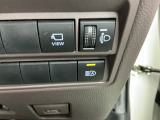 運転席から操作しやすい各種スイッチ